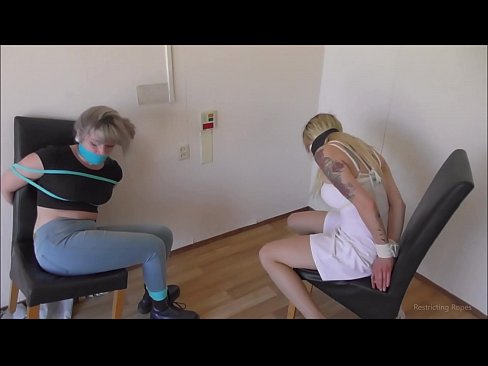 ❤️ Fíkill / bundin og kæfð / stúlka í neyð ❤❌ Gæðaklám á is.com-pornzog.ru ❌️❤